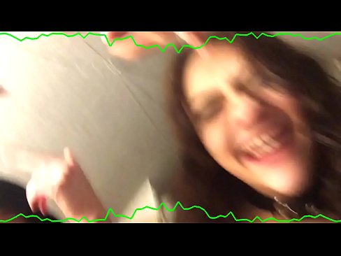 ❤️ שני תחתוני רגש ברונטיות סקסיות נשארות ממזרות, כלבה מוזרה ❌ פורנו אנאלי אצלנו ﹏