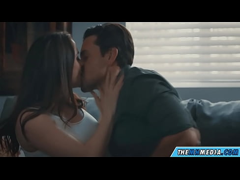 ❤️ סקס רומנטי עם אמא טובה עם חזה ❌ פורנו אנאלי אצלנו ﹏